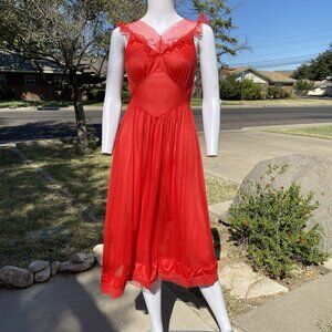 50s 60s Henson red size 32 nightgown mesh tulle lace trim peignoir slip dress